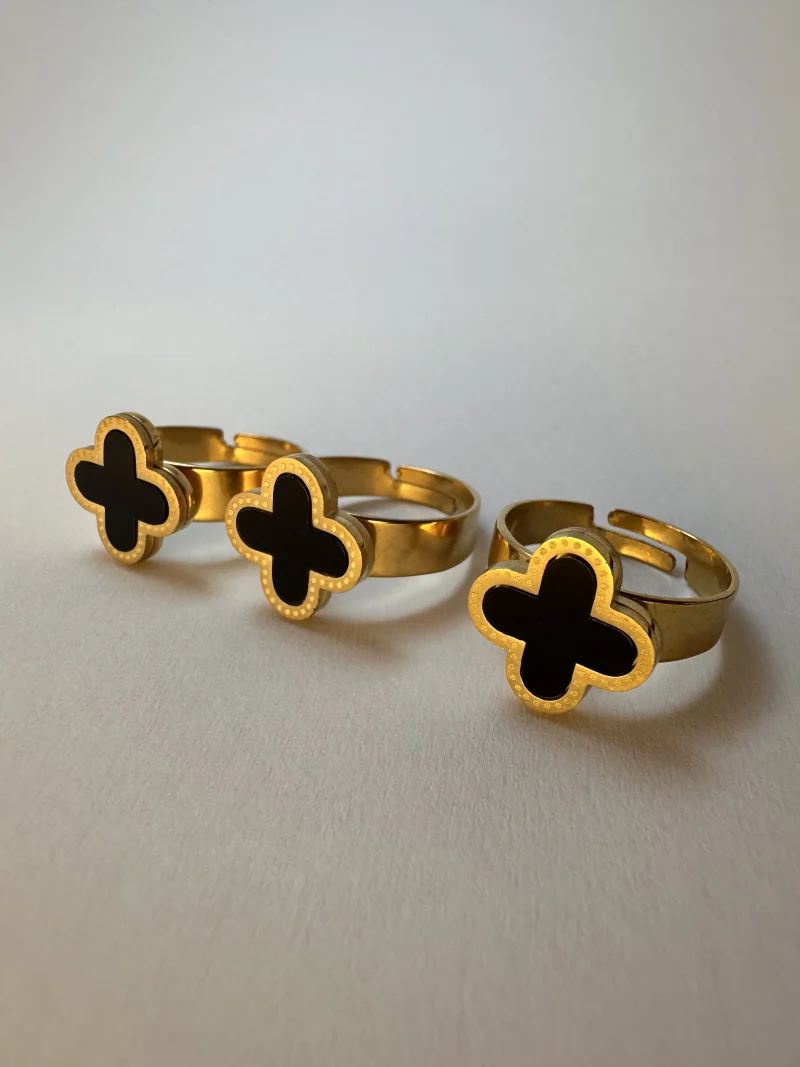 Black Four-Leaf Clover Ring