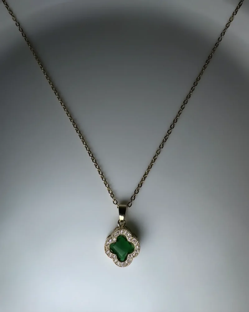 Green Clover Gemstone Pendant - Image 3