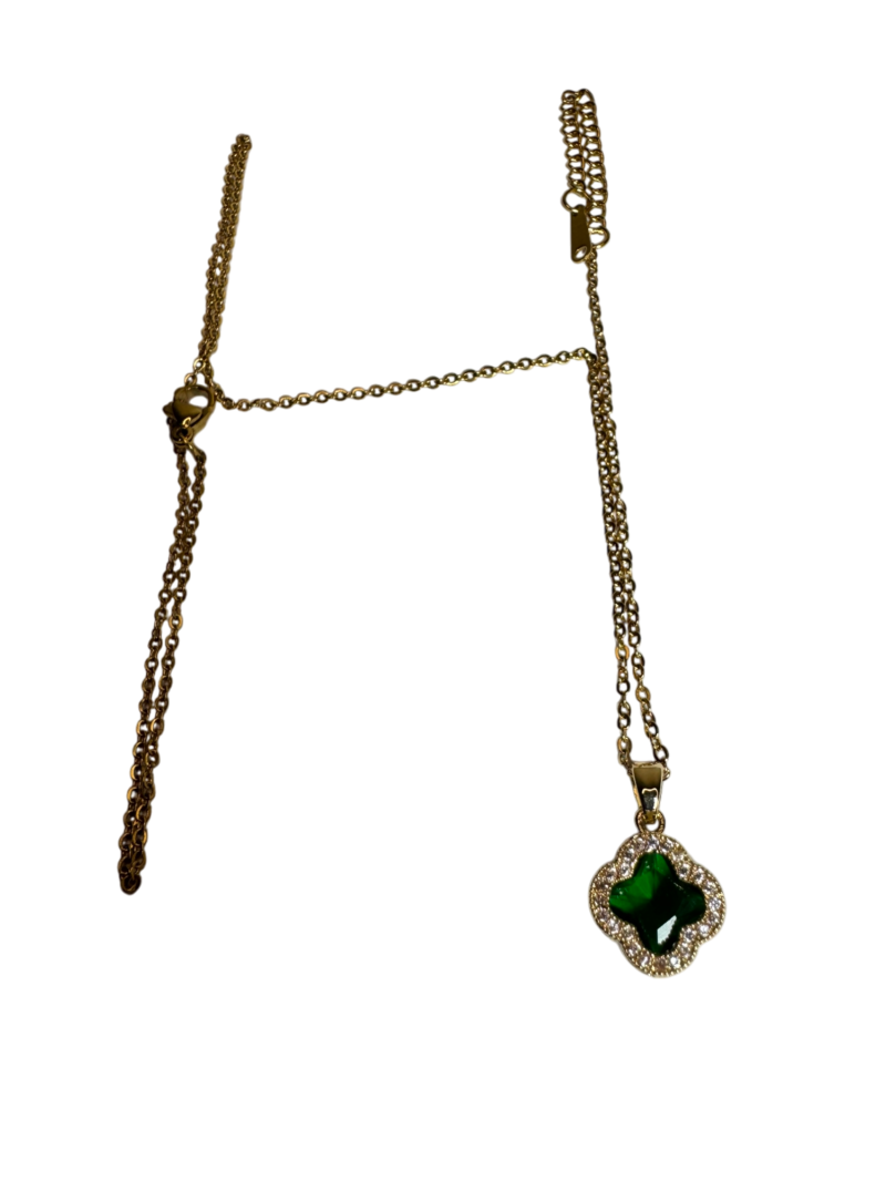 Green Clover Gemstone Pendant - Image 4