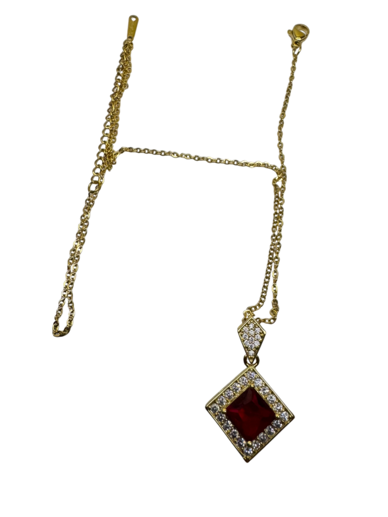 Crimson Elegance Pendant - Image 4